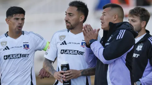 Almirón llegó al hotel a concentrarse con Colo Colo