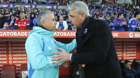 Futbol, Universidad de Chile vs Universidad Catolica.<br />
Fecha 13, Campeonato Nacional 2024.<br />
El entrenador de Universidad Catolica Tiago Nunes es fotografiado contra Universidad de Chile durante el partido de primera division disputado en el estadio Nacional en Santiago, Chile.<br />
18/05/2024<br />
Jonnathan Oyarzun/Photosport
Football, Universidad de Chile vs Universidad Catolica.<br />
13th turn, 2024 National Championship.<br />
Universidad Catolica's head coach Tiago Nunes is pictured against Universidad de Chile during the first division match held at the Nacional stadium in Santiago, Chile.<br />
18/05/2024