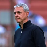 Oficial: Tiago Nunes deja la banca de Universidad Católica