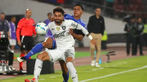 Botafogo será local ante U. de Chile.