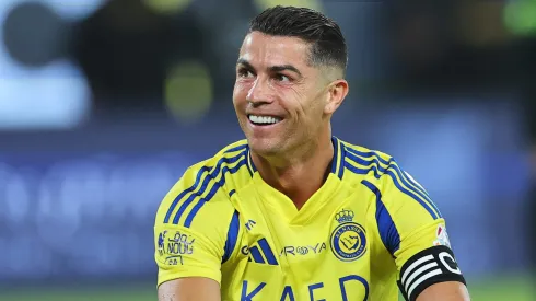 CR7 busca club tras anunciar su salida de Al Nassr