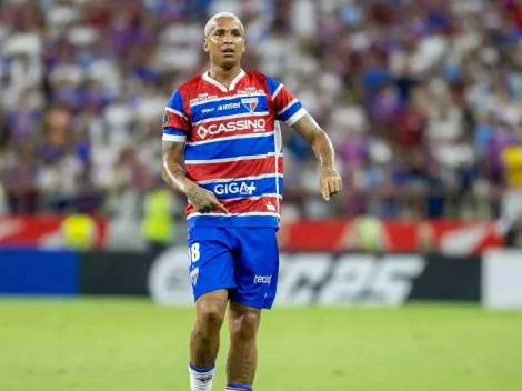 Deyverson hace polémico gesto a lo Vidal ante Racing: terminó mal