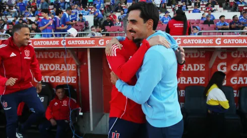 El saludo de Gustavo Álvarez con Paqui Meneghini.