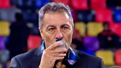 Kudelka no tuvo problemas en besa la medalla de plata.