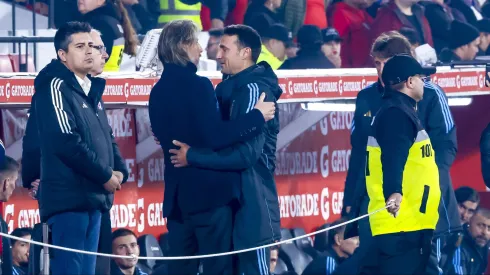 Lionel Scaloni junto a Ricardo Gareca.