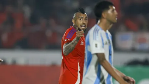 Los argentinos se burlan de Arturo Vidal.