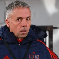 Gustavo Álvarez se va de tarro y cuenta la firme: ¿El bombero para asumir en la selección chilena?