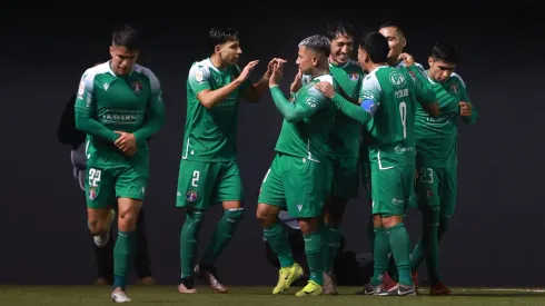 Audax Italiano se enfrenta a Deportes Temuco por octavos de final de Copa Chile.