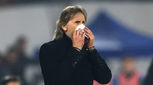 Ricardo Gareca peligra en su puesto en la banca de la selección chilena.