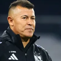 Jorge Almirón desprecia a refuerzos y vuelve a cambiar de puesto a un cortado en Colo Colo