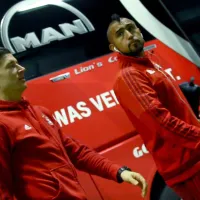 Excompañero de Arturo Vidal revienta todo: Explota contra su DT y renuncia a su selección