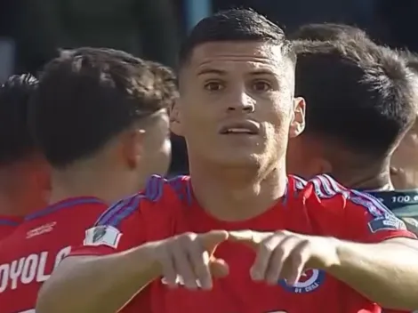 Cepeda exige el VAR y provoca expulsión por defender a un crack azul