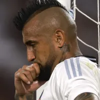 Aníbal Mosa y Colo Colo golpean la mesa a Arturo Vidal tras oferta para el Mundial de Clubes