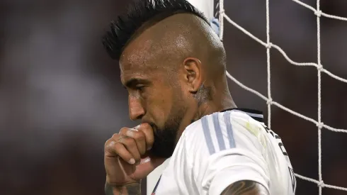 Arturo Vidal quería forzar a Colo Colo a dejarlo ir a jugar el Mundial de Clubes.
