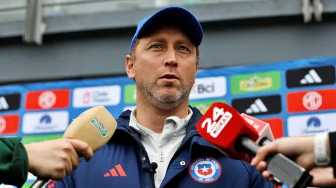 Luis Mena es el principal candidato para asumir en la Roja.