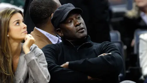 Michael Jordan volverá a la NBA en un inesperado rol, pero antes de debutar ya está en la polémica.