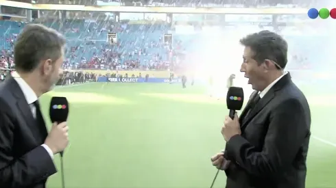 Pablo Giraly y Juan Pablo Varsky fueron mojados en vivo y en directo.