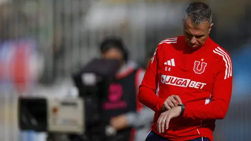 Gustavo Álvarez quedó con un tremendo problema en los azules.