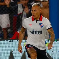 ¿U. de Chile lo rescata? Eduardo Vargas suma otro pésimo capítulo en Nacional de Uruguay