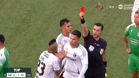 Arturo Vidal fue expulsado ante Audax Italiano y, por ahora, se pierde el clásico ante Universidad Católica.