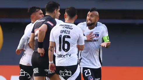 Arturo Vidal puede salir muy perjudicado tras su torpe expulsión en Colo Colo.