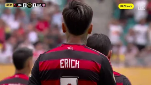 Erick Pulgar fue protagonista en la caída parcial de Flamengo ante Bayern Múnich.