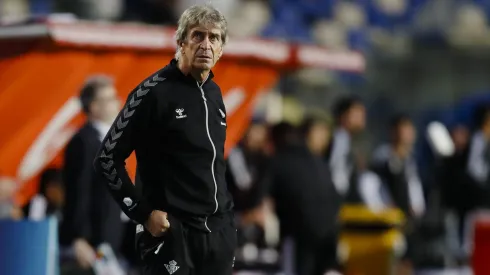 Manuel Pellegrini tiene contrato vigente con Betis.