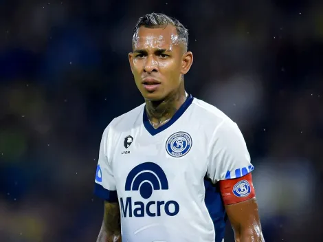 La decisión que tomó Villa en el mercado de pases y que complica a Colo Colo