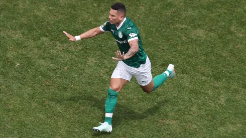 El gol de Paulinho contra Botafogo, tras una gran jugada individual, le dio el triunfo a Palmeiras en los octavos de final del Mundial de Clubes.