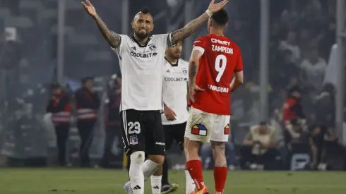 Colo Colo saldará el partido pendiente con los cruzados.