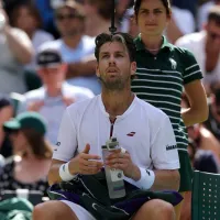 El saco de plomo contra el que juega Nico Jarry ahora en Wimbledon: raquetazo al público y pelea con Djokovic