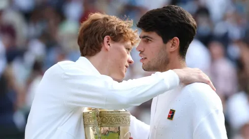 Jannik Sinner y Carlos Alcaraz en la final de Wimbledon.