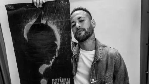 Neymar Jr. ha demostrado su fanatismo por Batman en varias oportunidades.