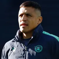Con una maleta: la curiosa publicación de Alexis Sánchez mientras define su futuro