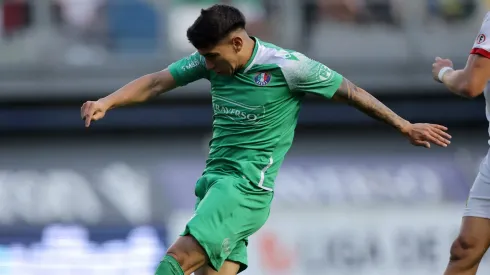 Esto pagó U. de Chile por Esteban Matus