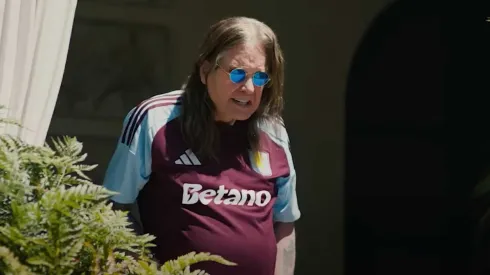 Ozzy fue un reconocido hincha del Aston Villa.