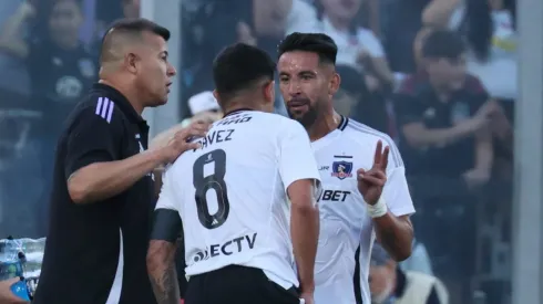 Esteban Pavez, Jorge Almirón y Mauricio Isla en Colo Colo. Los dos fueron titulares ante Valladolid.
