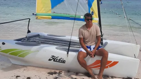 Nelson Saavedra hace clases en el Punta Cana F.C.