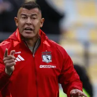 En Colo Colo explican el entuerto que terminó con Jorge Almirón apernado en la banca: “Se dio de…”