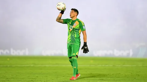 Brayan Cortés prepara su salida de Colo Colo.