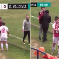 A jugador del fútbol chileno lo expulsaron, agrede a su DT y ahora recibe la peor noticia posible