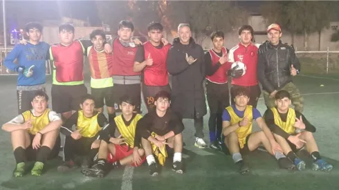 Su apellido forma parte de las pocas dinastías del fútbol chileno, y su trabajo se centra en las poblaciones de su comuna natal.