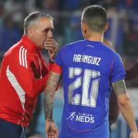 Gustavo Álvarez avisó cuándo volverá a jugar Charles Aránguiz en Universidad de Chile