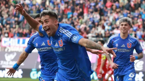 Lucas Assadi lleva varios partidos entre los más destacados de Universidad de Chile.