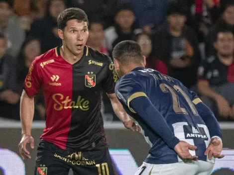 Jugó en River Plate, pasó por Europa y es el "10" tapado de la UC