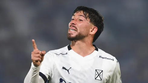 Independiente de Felipe Loyola no lo pasa bien en la previa del partido ante Universidad de Chile por la Copa Sudamericana.