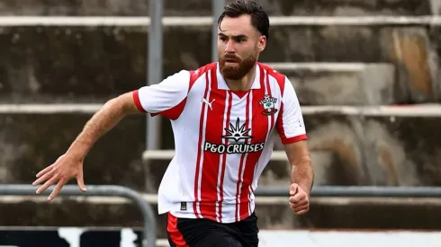 Ben Brereton vive una nueva pesadilla en el fútbol inglés, según revela y aclara su DT.