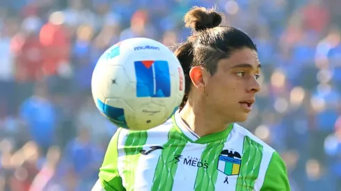 Joaquín Montecinos pidió no ser citado ante Unión La Calera por una opción en el Cacique.