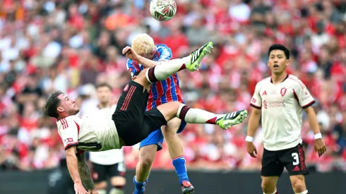 Crystal Palace festejó este domingo, pero tras la caña recibe una mala noticia.