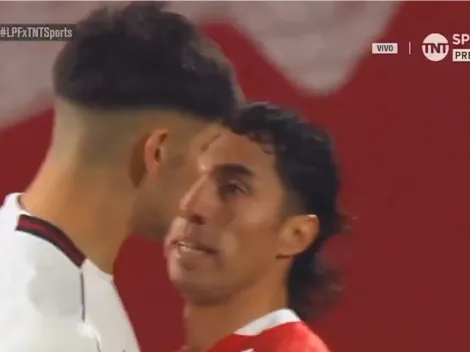 Vendía alfajores, debutó en River y lo elogian por encarar a un chileno